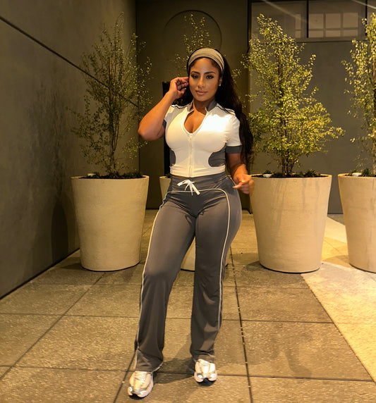 Sculpt & Sleek Active Set